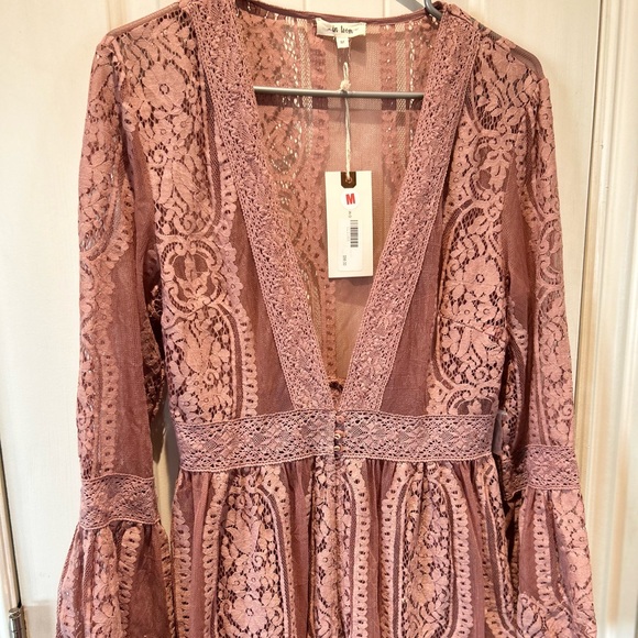 In Loom long cover up! NWT size M - Picture 4 of 7